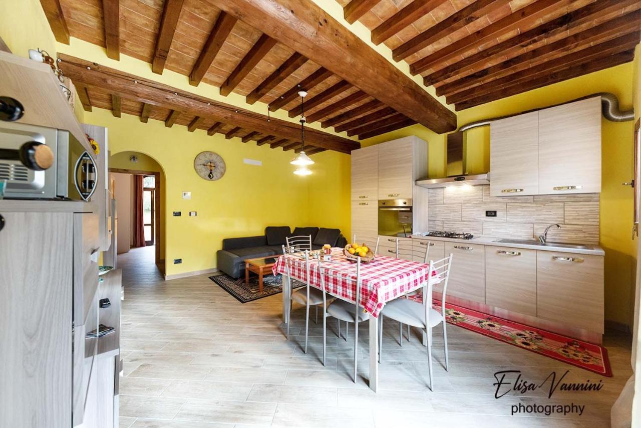 Appartamento Sole-Luna Colleoli Exterior photo